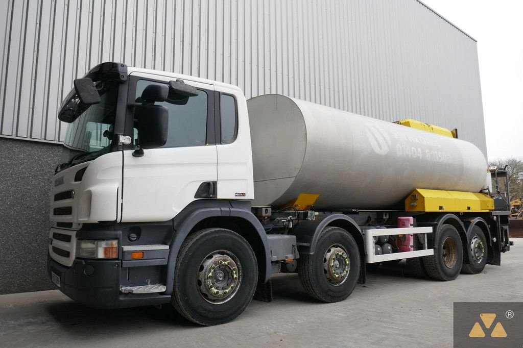 LKW tip Scania P380 8x2, Gebrauchtmaschine in Zevenbergen (Poză 4)