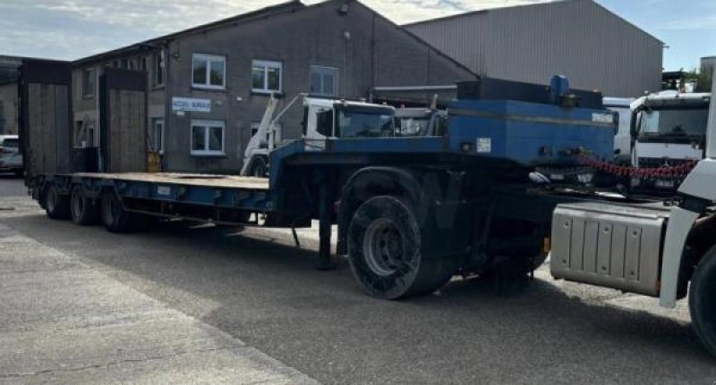 LKW des Typs Sonstige 3 essieux, Gebrauchtmaschine in Bourron Marlotte (Bild 2)