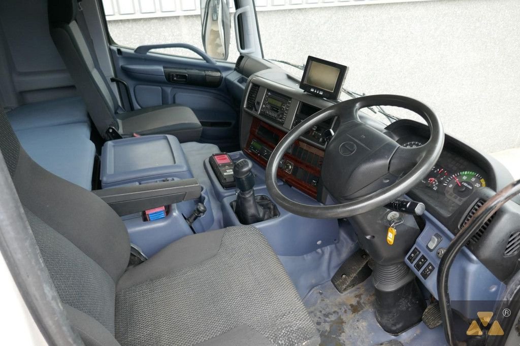 LKW of the type Sonstige Hino 700FY crane, Gebrauchtmaschine in Zevenbergen (Picture 8)