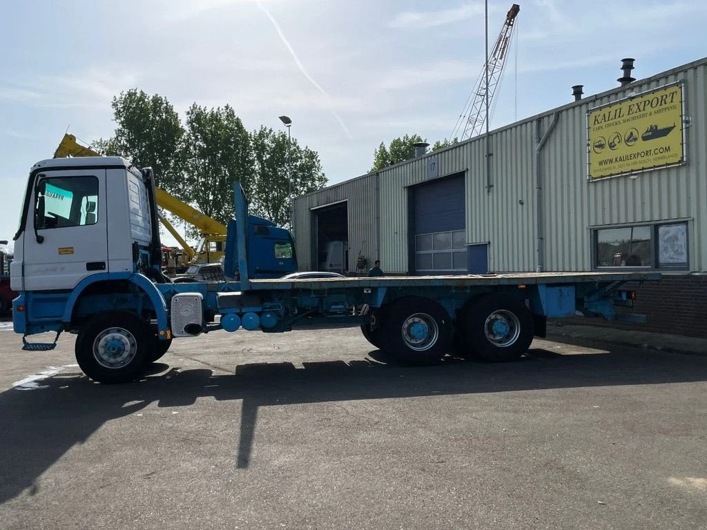 LKW типа Sonstige Mercedes Benz Actros 3341 MP2 Platform Twistlocks for 20ft Container 6x6 V6 Bi, Gebrauchtmaschine в 'S-Hertogenbosch (Фотография 4)