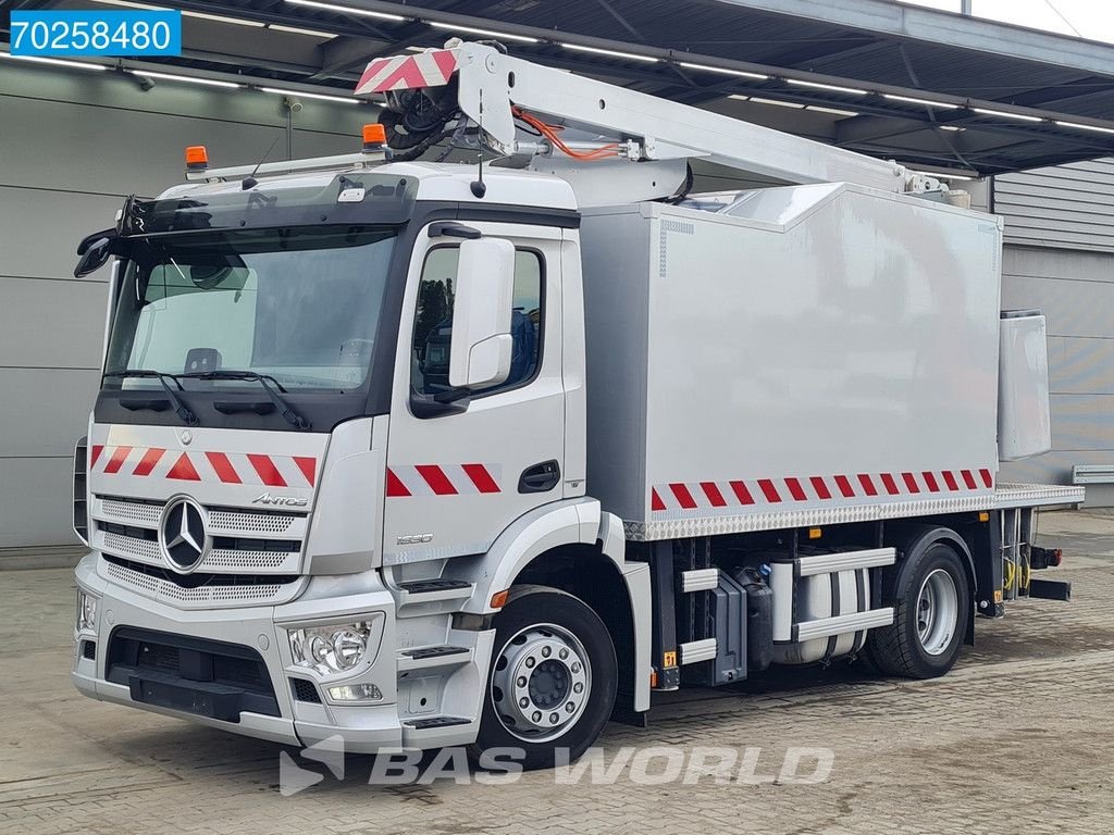 LKW Türe ait Sonstige Mercedes Benz Antos 1830 4X2 Hubarbeitsb&uuml;hne 14.70m Time France VST 2, Gebrauchtmaschine içinde Veghel (resim 7)