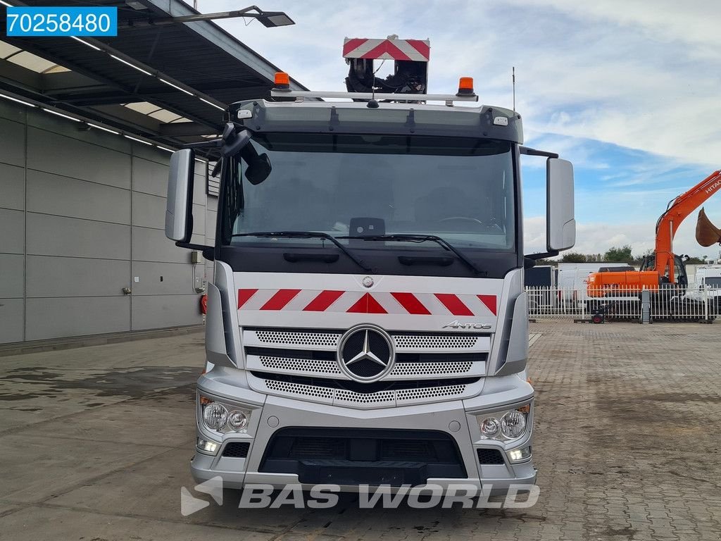 LKW of the type Sonstige Mercedes Benz Antos 1830 4X2 Hubarbeitsb&uuml;hne 14.70m Time France VST 2, Gebrauchtmaschine in Veghel (Picture 11)