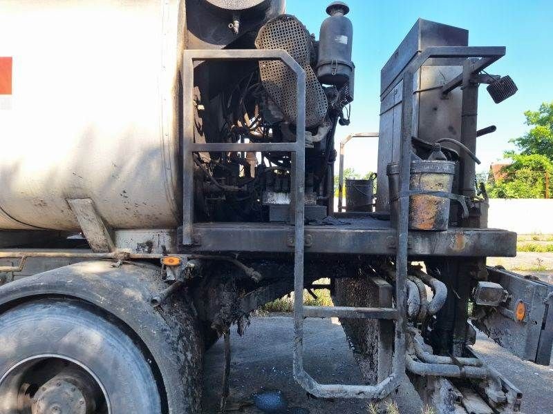 LKW Türe ait Sonstige Mercedes Benz AXOR 2633K Bitumen Sprayer, Gebrauchtmaschine içinde Waregem (resim 8)