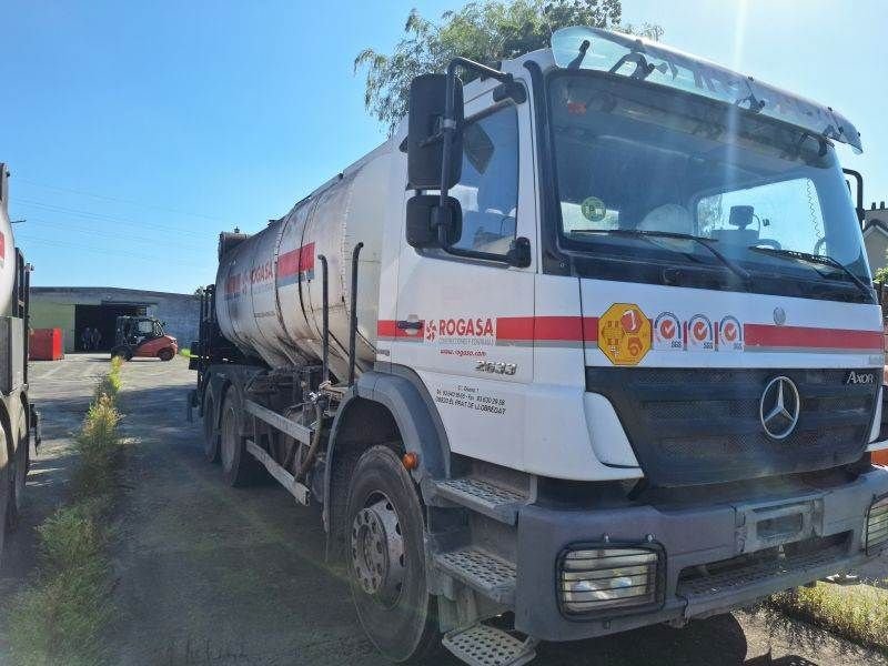 LKW of the type Sonstige Mercedes Benz AXOR 2633K Bitumen Sprayer, Gebrauchtmaschine in Waregem (Picture 1)