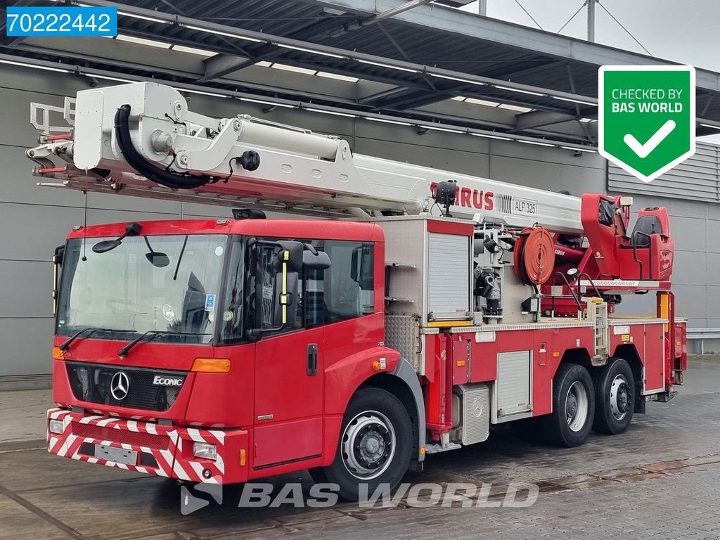 LKW van het type Sonstige Mercedes Benz Econic 2629 6X2 RHD Fire truck Hubarbeitsb&uuml;hne Magirus, Gebrauchtmaschine in Veghel (Foto 1)