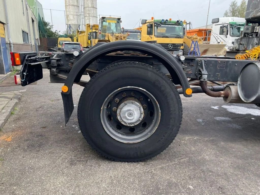 LKW del tipo Sonstige Mercedes Benz SK 1922 Tractor 4x4 With Crane Full Spring V6 Big Axle German Tr, Gebrauchtmaschine In 'S-Hertogenbosch (Immagine 11)