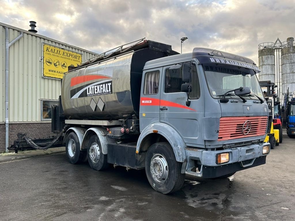 LKW del tipo Sonstige Mercedes Benz SK 2428 Bitumen Sprayer 11.000L Good Condition, Gebrauchtmaschine In 'S-Hertogenbosch (Immagine 2)