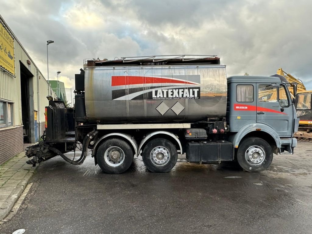 LKW van het type Sonstige Mercedes Benz SK 2428 Bitumen Sprayer 11.000L Good Condition, Gebrauchtmaschine in 'S-Hertogenbosch (Foto 8)