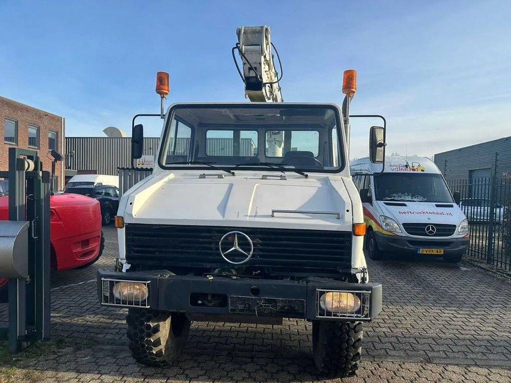 LKW del tipo Sonstige Mercedes Benz UNIMOG - 424, Gebrauchtmaschine en Andelst (Imagen 5)