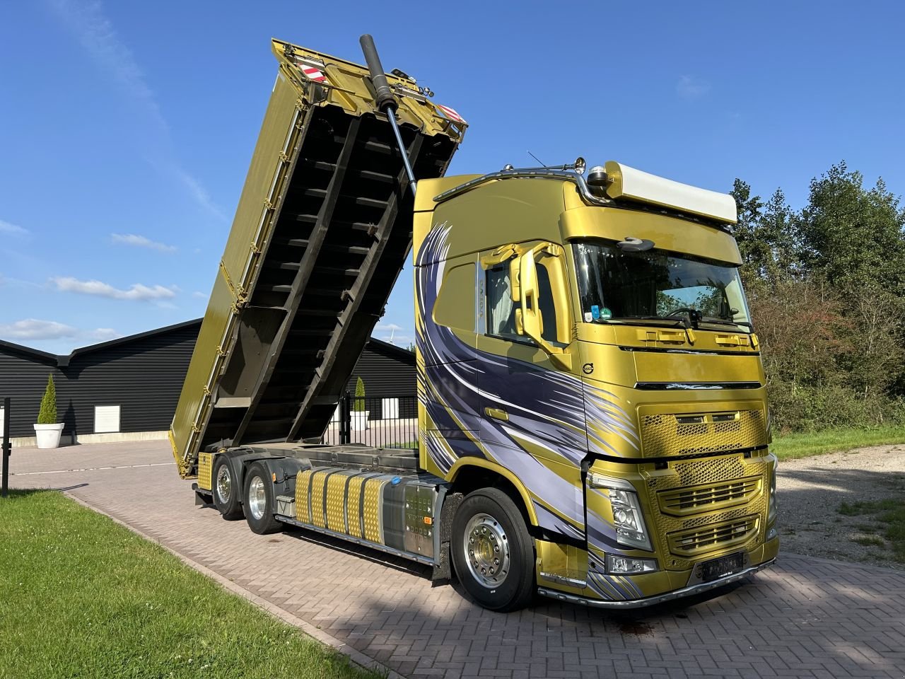 LKW Türe ait Sonstige Volvo FH 520 multitransporter kipper / tipper full options, Gebrauchtmaschine içinde Putten (resim 2)