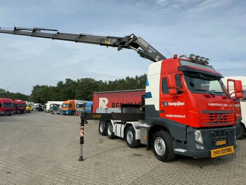 LKW des Typs Volvo FH 500 EEV 8X4 Fassi 45 ton meter Manual AHK NL Truck Remote, Gebrauchtmaschine in Saasveld