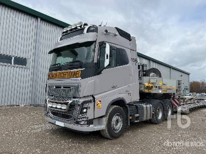 Buy Volvo Truck second-hand and new 