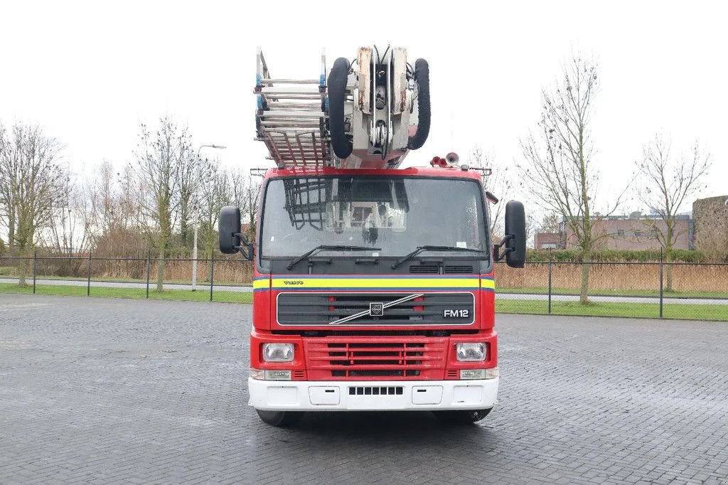 LKW van het type Volvo FM 12.340 6X4 SNORKEL MAGIRUS ALP 340 34 METER, Gebrauchtmaschine in Marknesse (Foto 2)