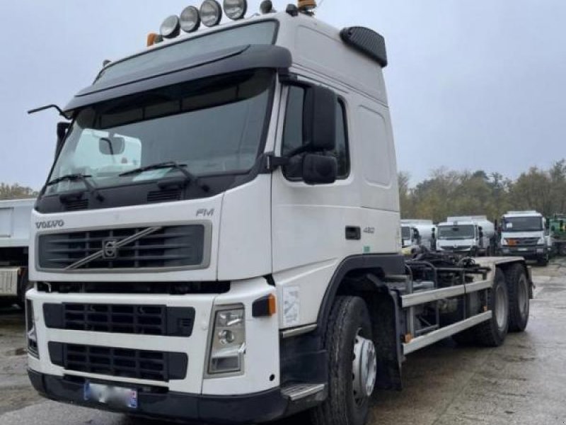 LKW типа Volvo FM 420  6X4, Gebrauchtmaschine в Bourron Marlotte