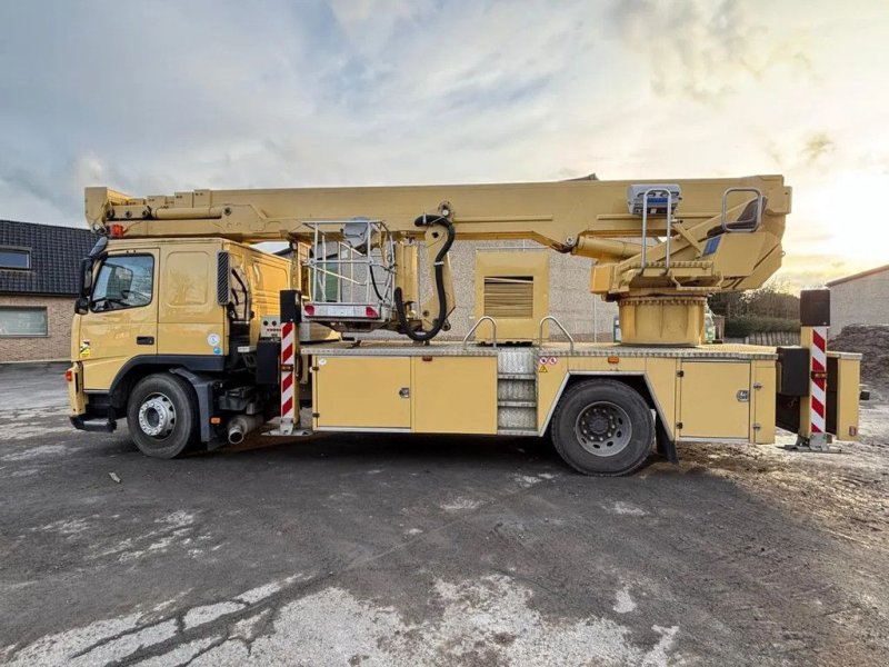 LKW типа Volvo FM Bronto Skylift S 43 MDT, Gebrauchtmaschine в Wevelgem (Фотография 1)