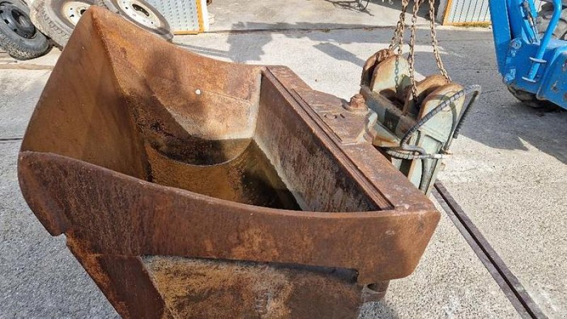 Löffel du type Volvo Böschungslöffel, Gebrauchtmaschine en Brunn an der Wild (Photo 3)