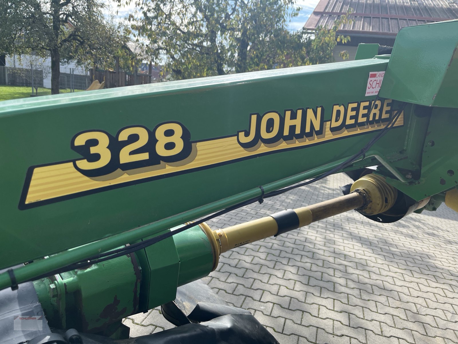 Mähaufbereiter & Zetter des Typs John Deere 328, Gebrauchtmaschine in Schwandorf (Bild 4)