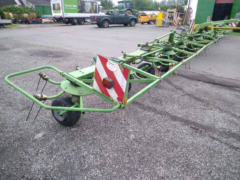 Mähaufbereiter & Zetter van het type Krone KW 13.02/12T, Gebrauchtmaschine in Liebenwalde (Foto 25)