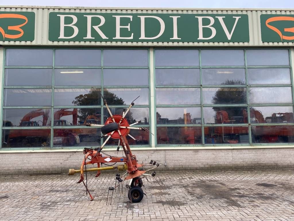 Mähaufbereiter & Zetter van het type Kuhn 5000 H, Gebrauchtmaschine in Roosendaal (Foto 1)