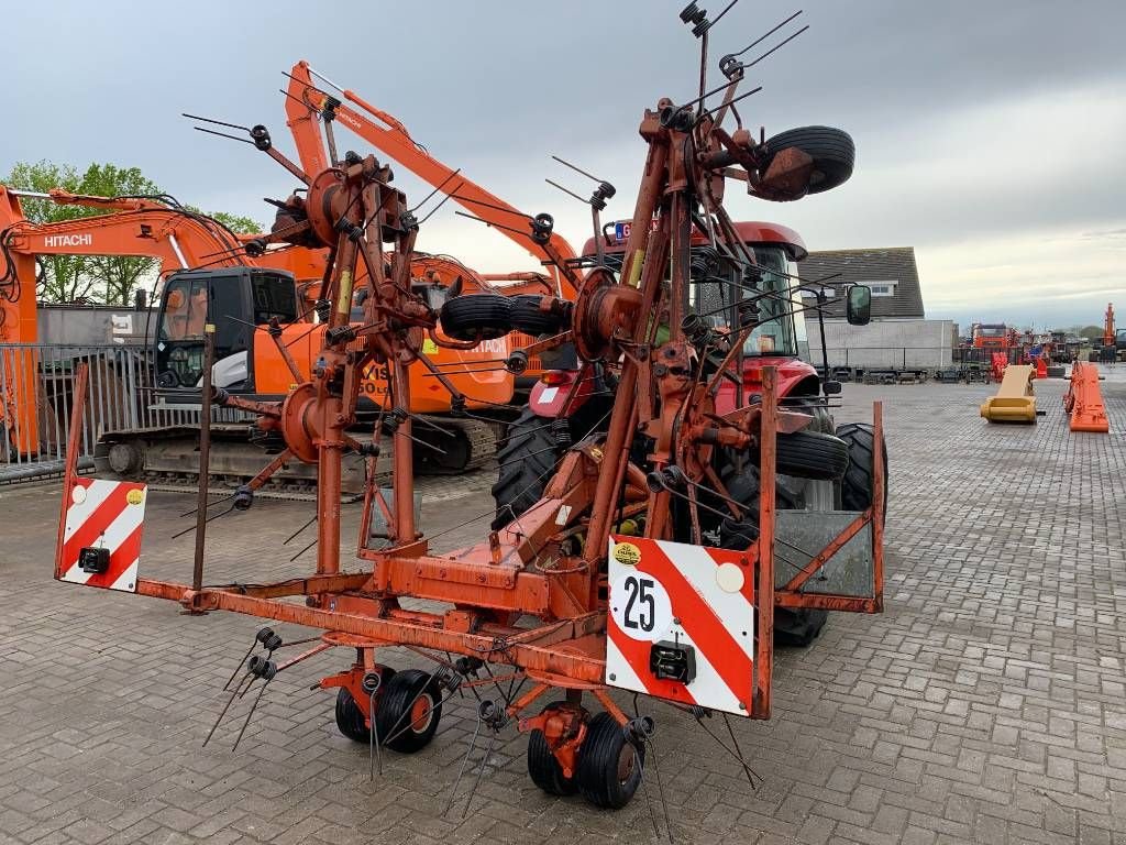 Mähaufbereiter & Zetter del tipo Kuhn 8 Poten, Gebrauchtmaschine en Roosendaal (Imagen 2)