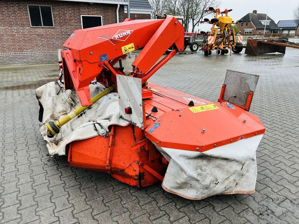 Mähaufbereiter & Zetter van het type Kuhn FC 313 F frontmaaier, Gebrauchtmaschine in Coevorden (Foto 3)