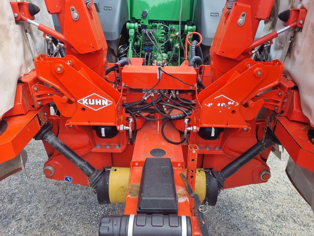 Mähaufbereiter & Zetter tip Kuhn FC313F-FF + FC883-FF, Gebrauchtmaschine in Neubrandenburg (Poză 11)