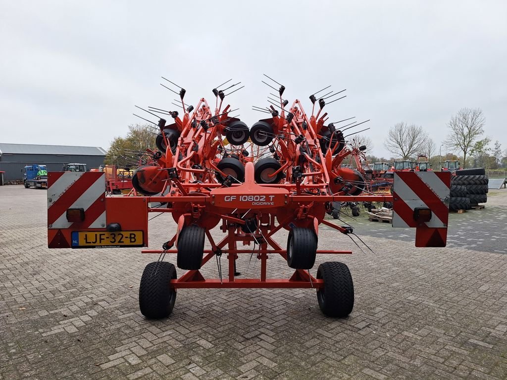 Mähaufbereiter & Zetter del tipo Kuhn GF 10802-T, Gebrauchtmaschine In MARIENHEEM (Immagine 5)