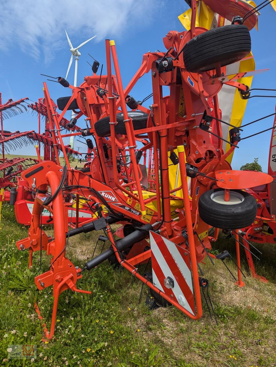 Mähaufbereiter & Zetter van het type Kuhn GF 7902, Gebrauchtmaschine in Bonndorf (Foto 1)