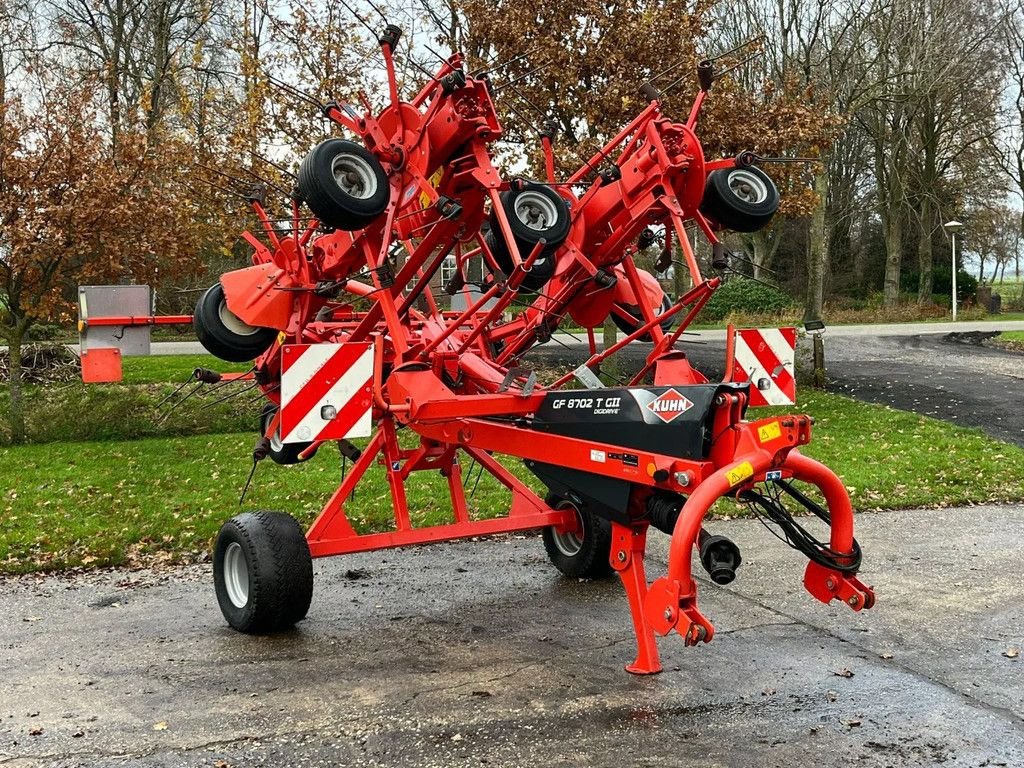 Mähaufbereiter & Zetter tip Kuhn GF 8702 T GII Schudder NETTE MACHINE!, Gebrauchtmaschine in Ruinerwold (Poză 1)