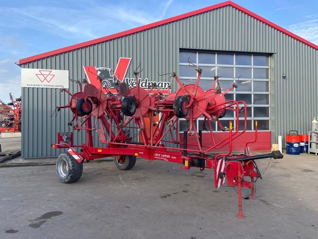 Mähaufbereiter & Zetter of the type Lely LOTUS 1020 PROFI, Gebrauchtmaschine in MARIENHEEM (Picture 1)