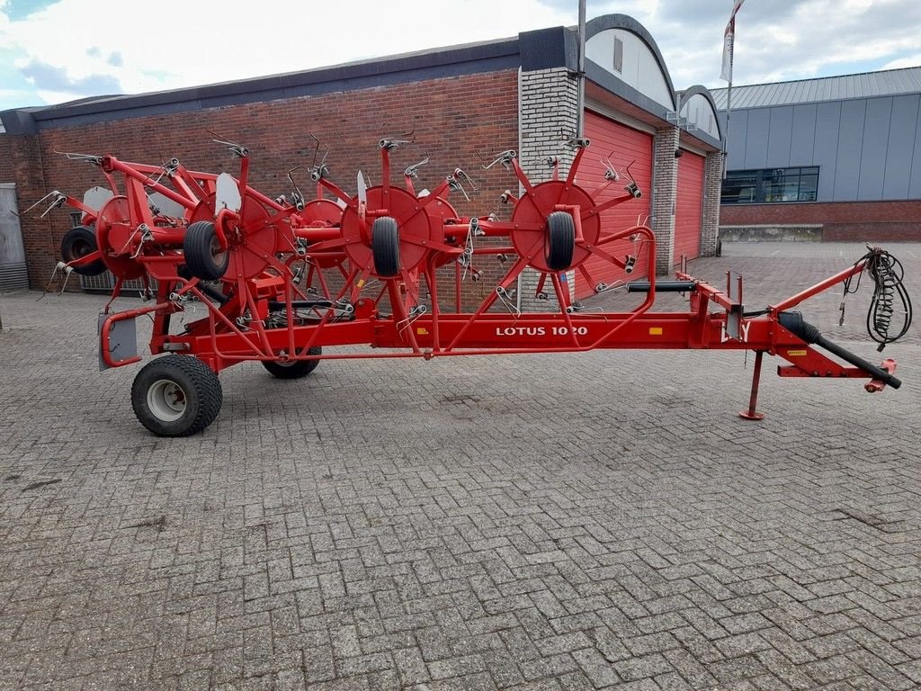 Mähaufbereiter & Zetter del tipo Lely LOTUS 1020, Gebrauchtmaschine en MARIENHEEM (Imagen 7)