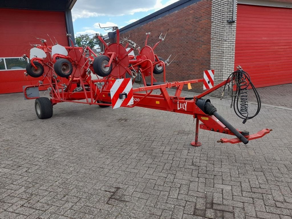 Mähaufbereiter & Zetter of the type Lely LOTUS 1020, Gebrauchtmaschine in MARIENHEEM (Picture 3)