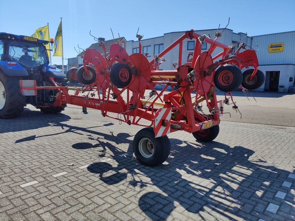 Mähaufbereiter & Zetter des Typs Lely Schudder Lotus 1020, Gebrauchtmaschine in BOEKEL (Bild 2)