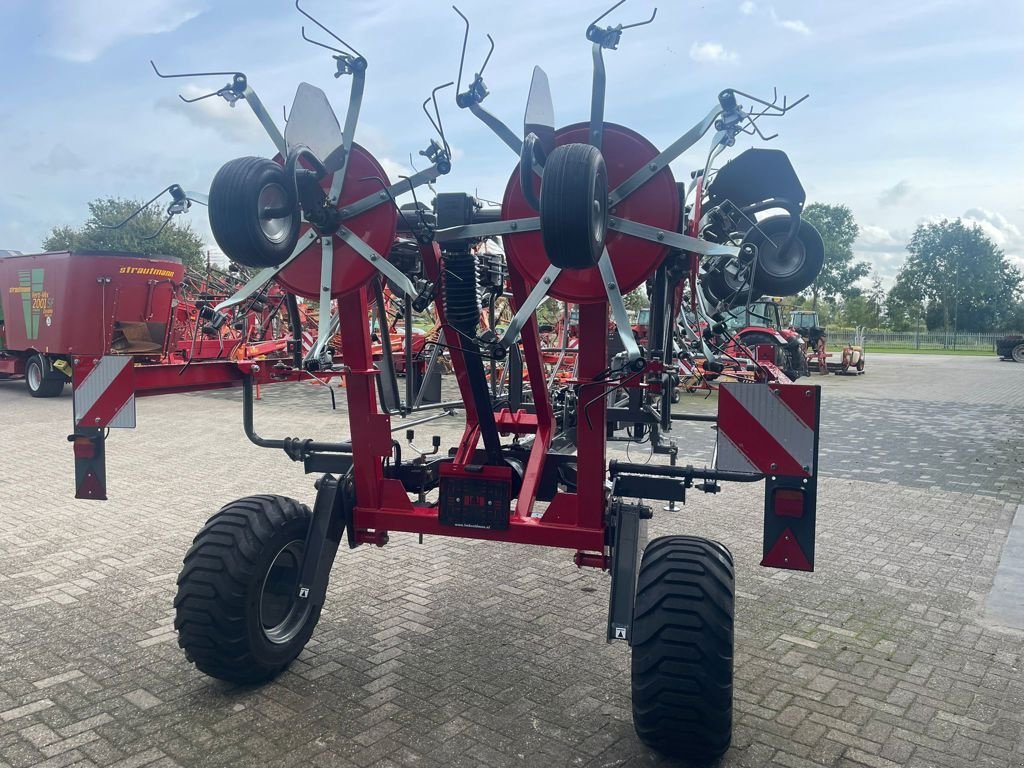 Mähaufbereiter & Zetter des Typs Massey Ferguson TD 1028-X TRC, Neumaschine in MARIENHEEM (Bild 4)