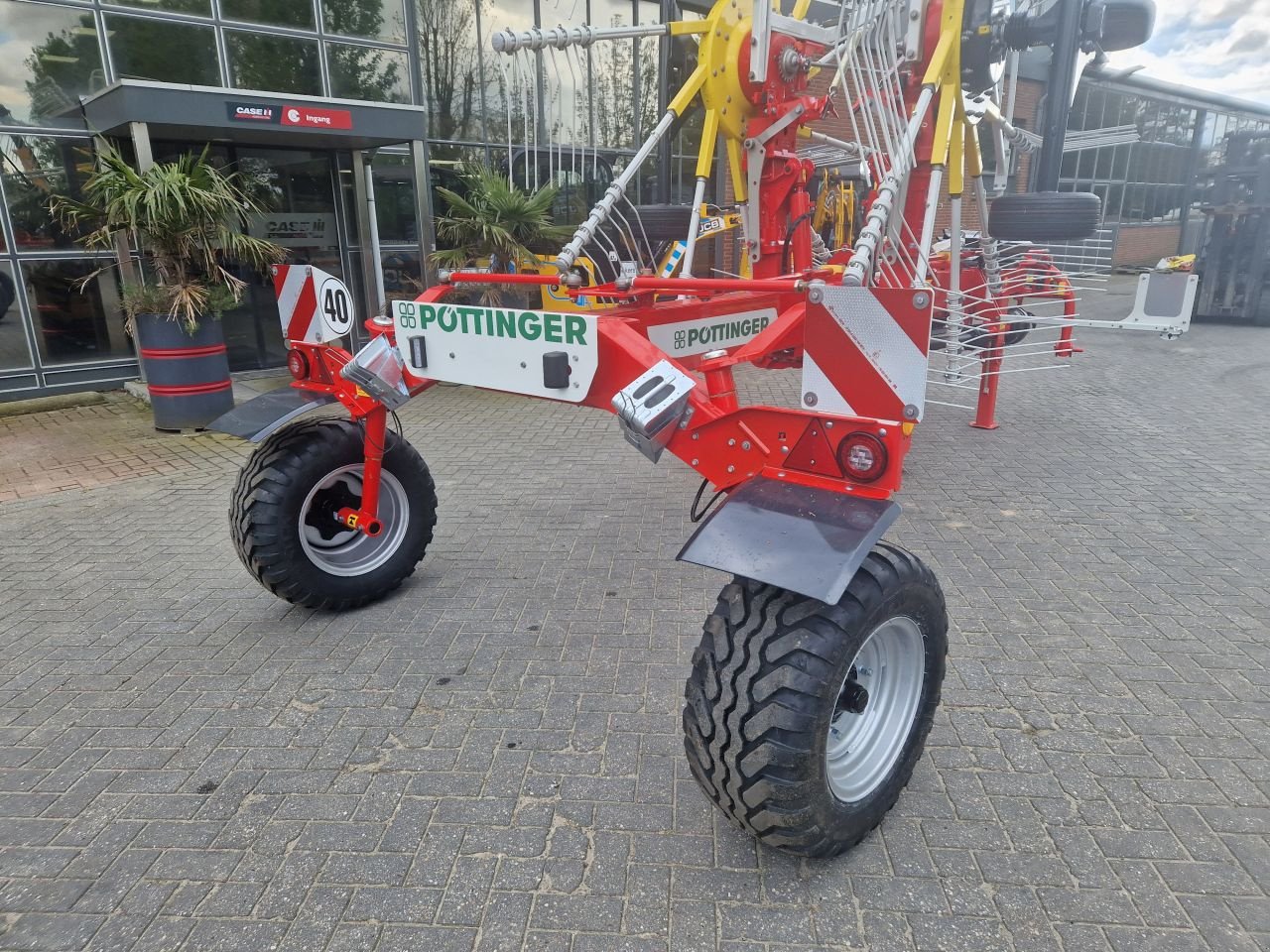 Mähaufbereiter & Zetter typu Sonstige P&ouml;ttinger TOP 702 C SMAL IN TRANSPORT, Neumaschine v Bleiswijk (Obrázok 2)