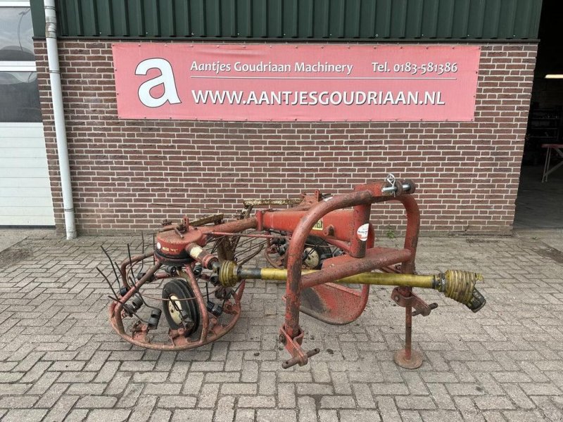 Mähaufbereiter & Zetter of the type Sonstige PZ Strela - Gebruikt, Gebrauchtmaschine in Goudriaan