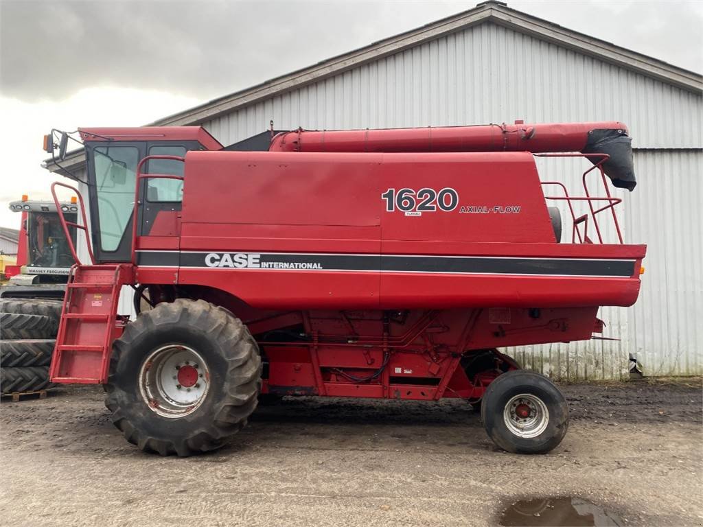 Mähdrescher du type Case IH 1620, Gebrauchtmaschine en Hemmet (Photo 1)