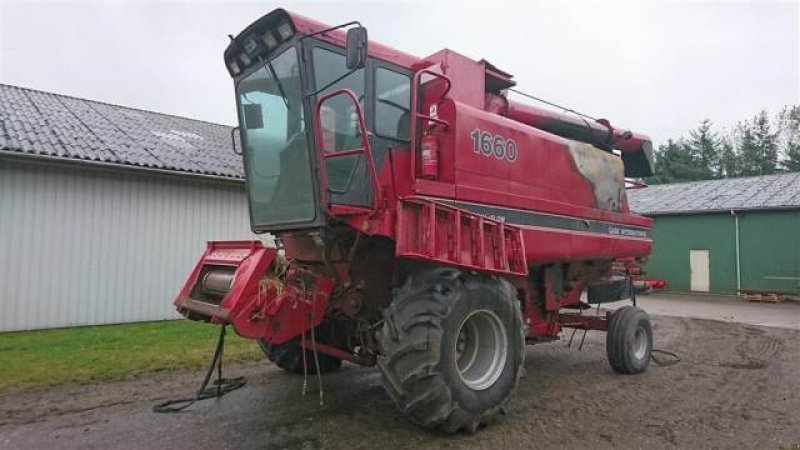 Mähdrescher του τύπου Case IH 1660, Gebrauchtmaschine σε Hemmet (Φωτογραφία 1)