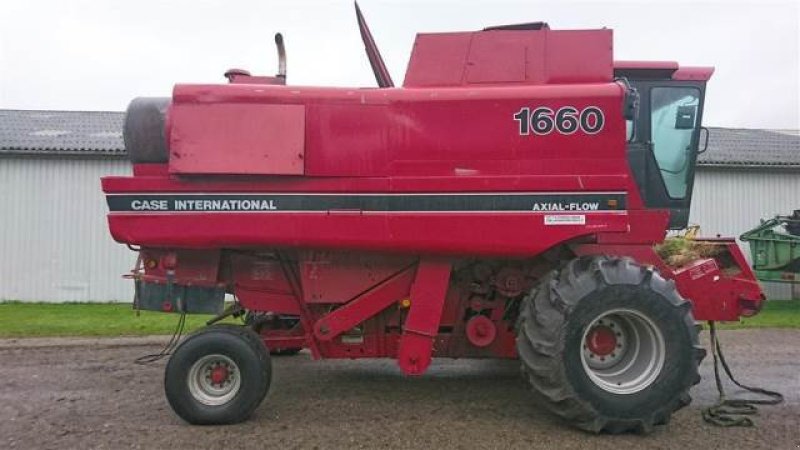 Mähdrescher Türe ait Case IH 1660, Gebrauchtmaschine içinde Hemmet (resim 6)