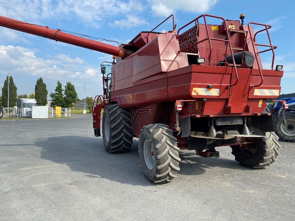 Mähdrescher Türe ait Case IH 2388 AFS X-Clusive, Gebrauchtmaschine içinde CHATEAUBRIANT CEDEX (resim 5)