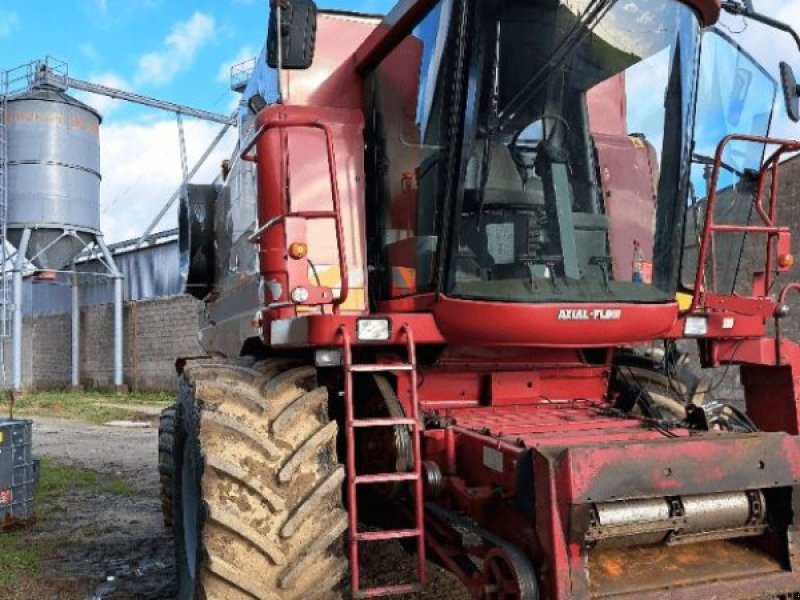 Mähdrescher типа Case IH 2388 AFS X-Clusive, Gebrauchtmaschine в CHATEAUBRIANT CEDEX (Фотография 1)