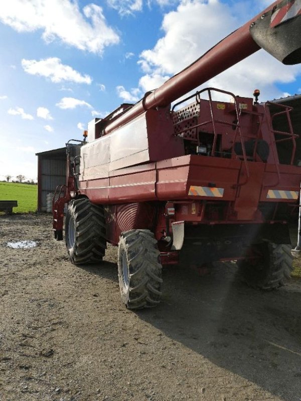 Mähdrescher типа Case IH 2388 AFS X-Clusive, Gebrauchtmaschine в CHATEAUBRIANT CEDEX (Фотография 3)