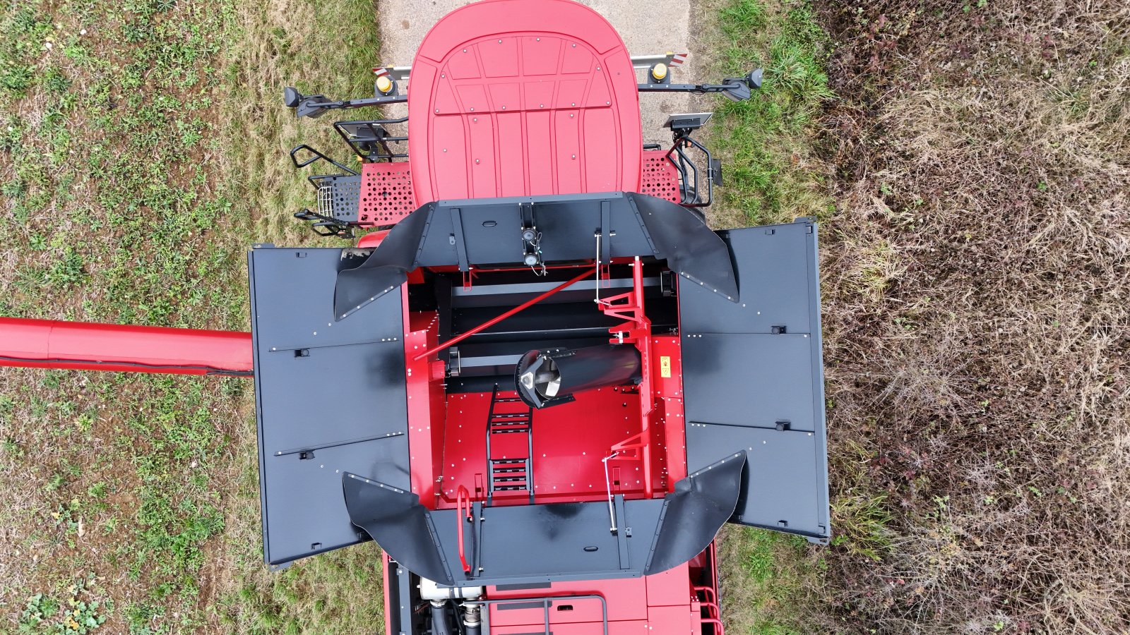 Mähdrescher of the type Case IH 5140 Axial Flow, Gebrauchtmaschine in Kastl (Picture 3)