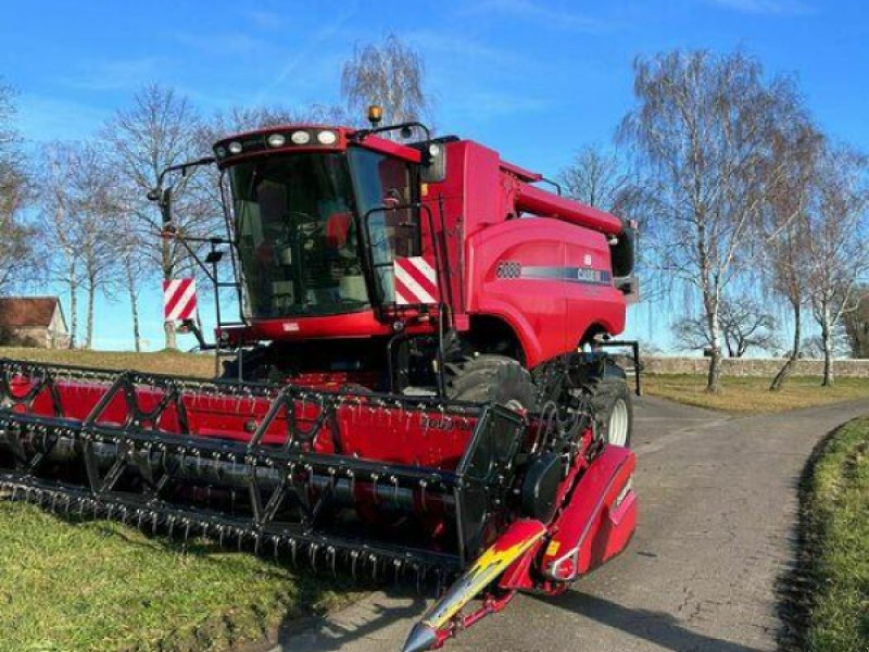 Mähdrescher des Typs Case IH 6088, Gebrauchtmaschine in Walldürn (Bild 1)