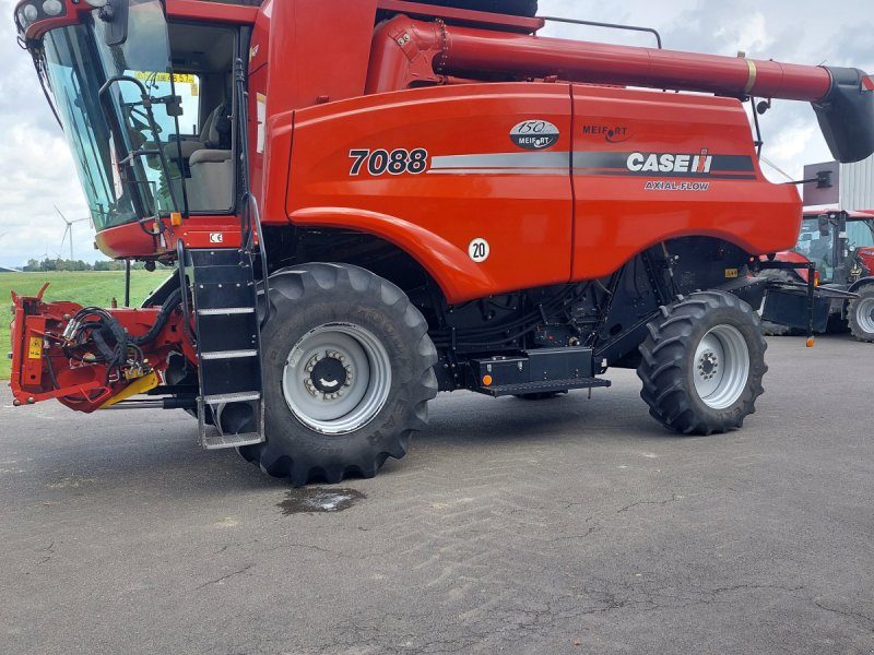 Mähdrescher des Typs Case IH 7088, Gebrauchtmaschine in Kronprinzenkoog (Bild 1)