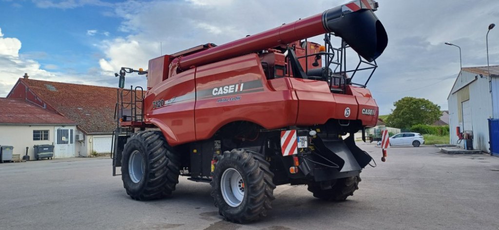 Mähdrescher Türe ait Case IH 7120, Gebrauchtmaschine içinde VERT TOULON (resim 5)