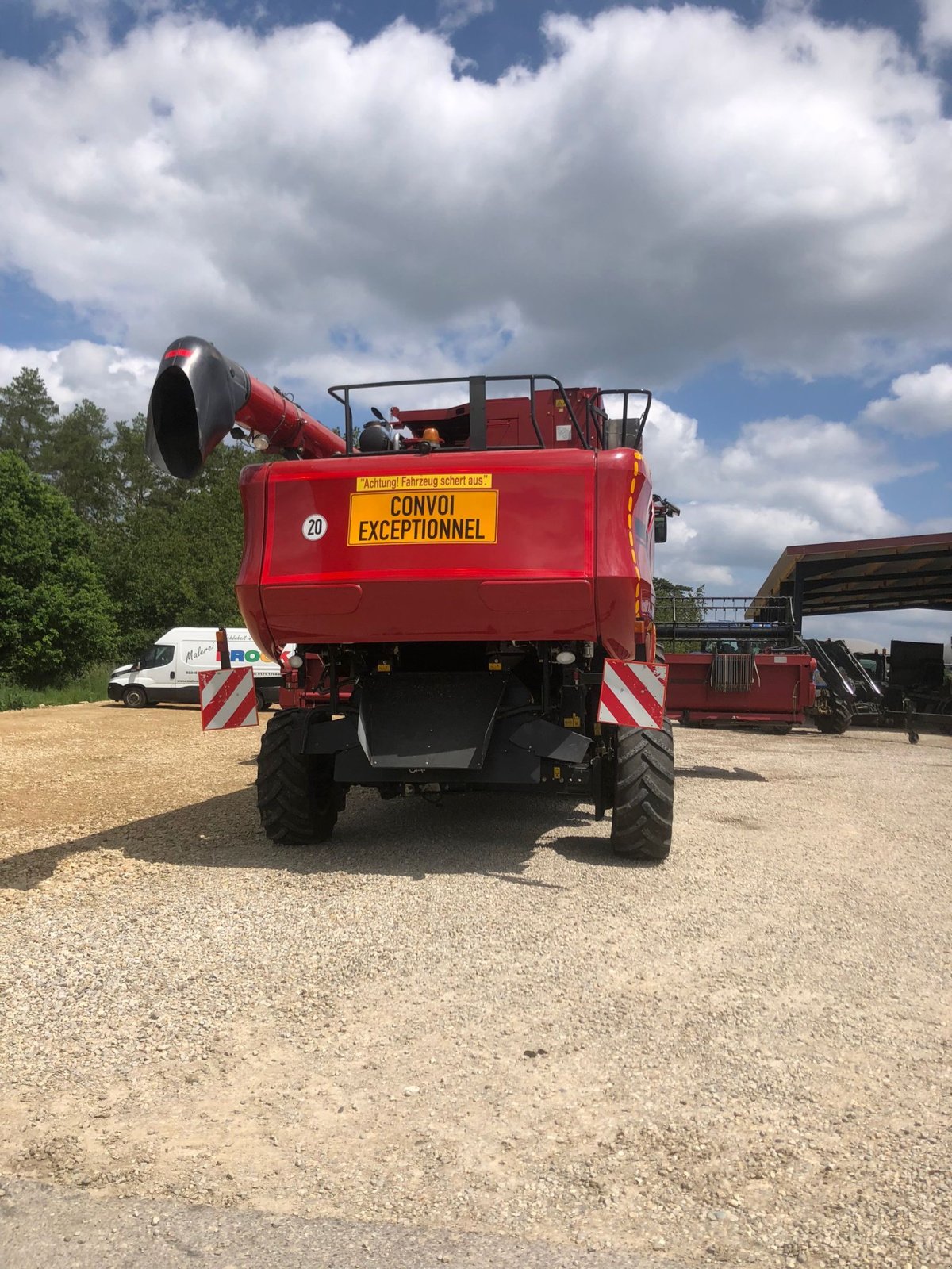 Mähdrescher van het type Case IH 8010 AFS, Gebrauchtmaschine in Beilngries (Foto 5)