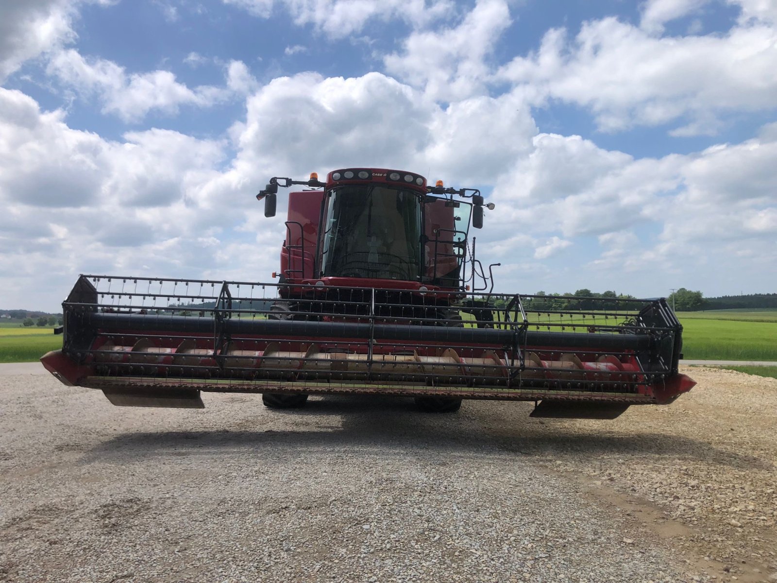 Mähdrescher van het type Case IH 8010 AFS, Gebrauchtmaschine in Beilngries (Foto 9)