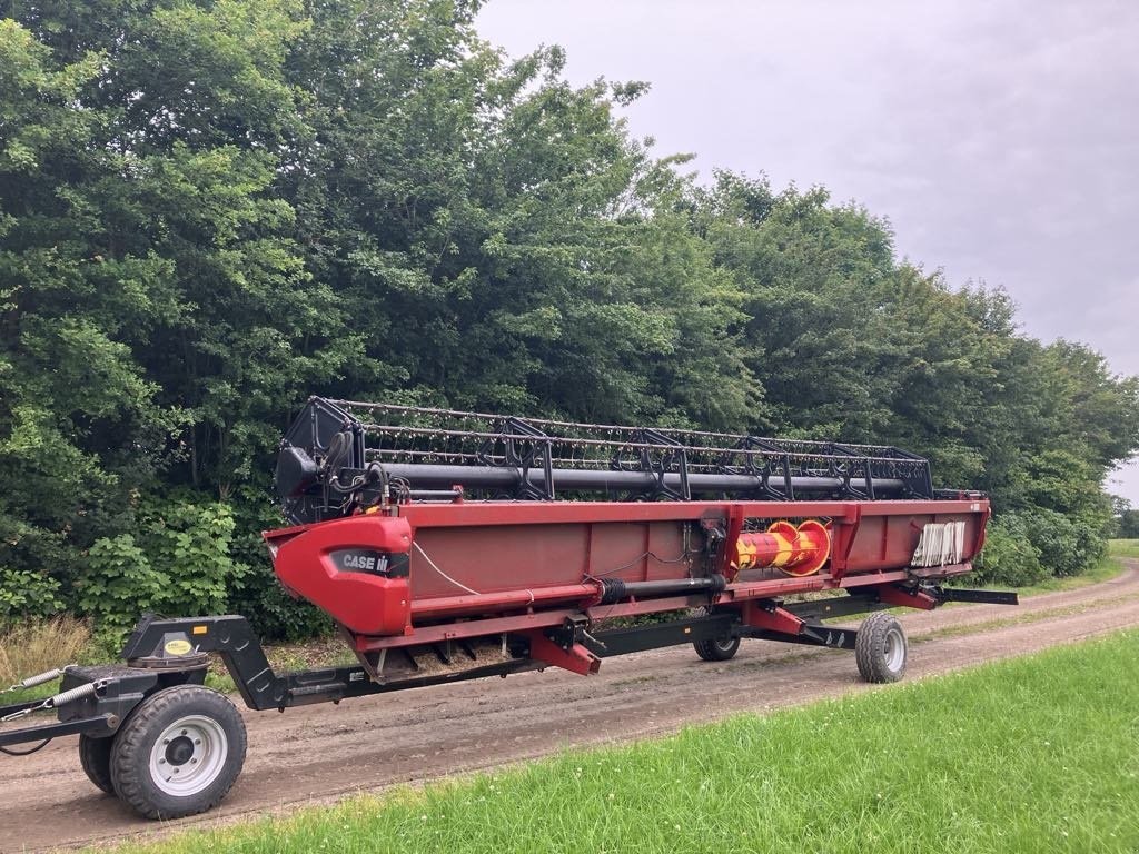 Mähdrescher типа Case IH 8010, Gebrauchtmaschine в Rødekro (Фотография 5)