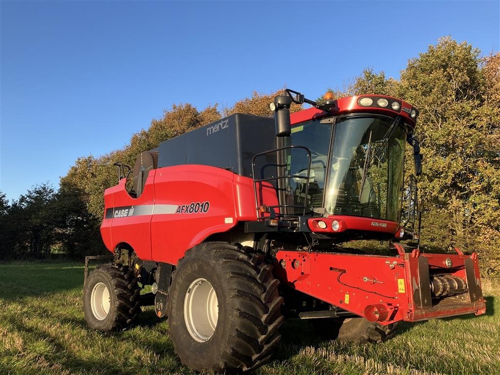 Mähdrescher tip Case IH 8010, Gebrauchtmaschine in Videbæk (Poză 1)